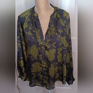 Truth Women's Black and Olive Floral Blouse Size S